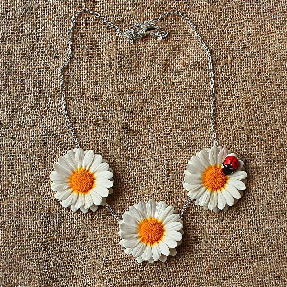 Bouquet Happiness: Necklace Daisy Polymer Clay.