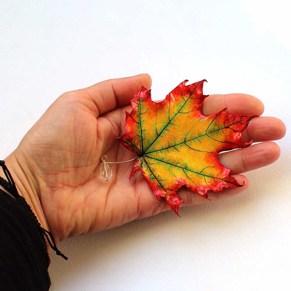 Autumn Sonnet : Maple Leaf Brooch Polymer Clay.