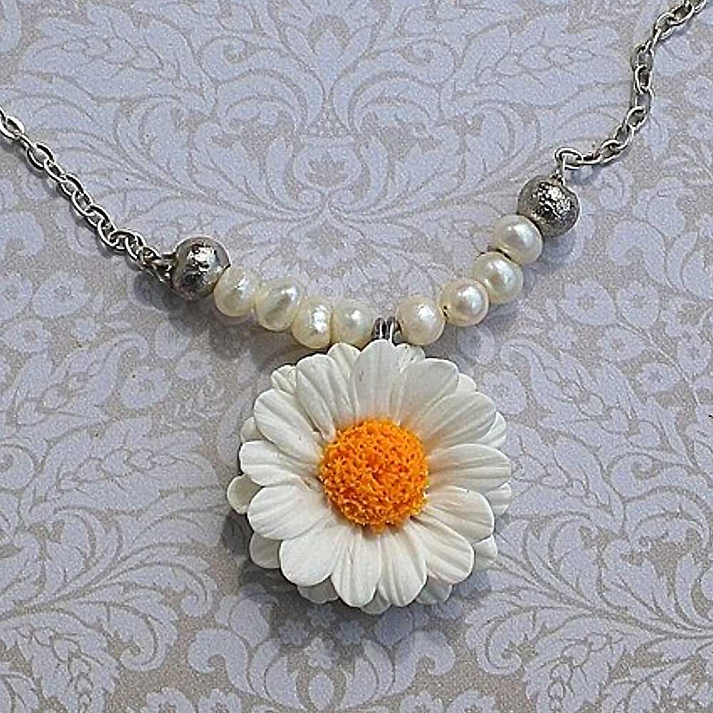 Pearl Dew: Daisy Necklace Polymer Clay.