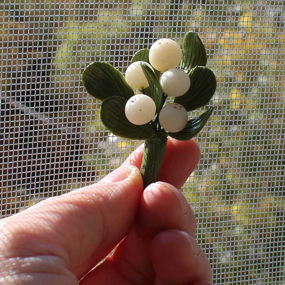 Winter Flirt: Mistletoe Pin Polymer Clay.