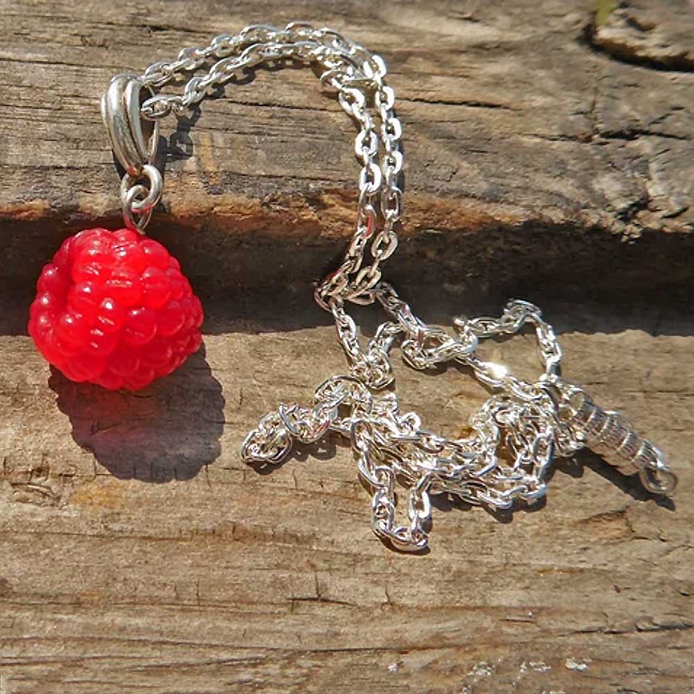 Yummy Berry: Raspberry Pendant Polymer Clay.