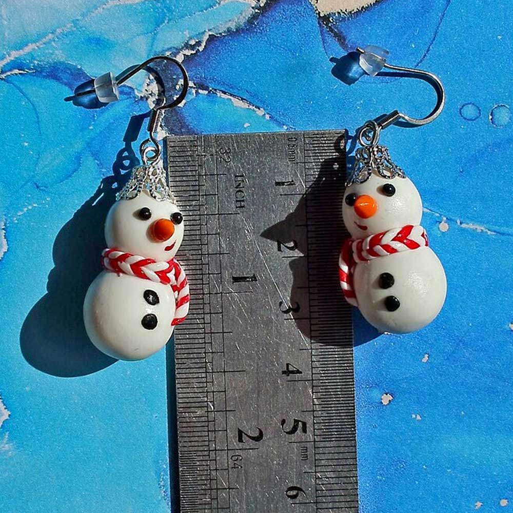 Winter Buddies: Snowman Earrings Polymer Clay.