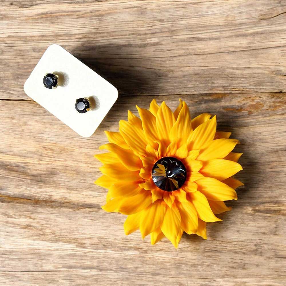 Dark Star: Sunflower Pendant & Brooch Polymer Clay.