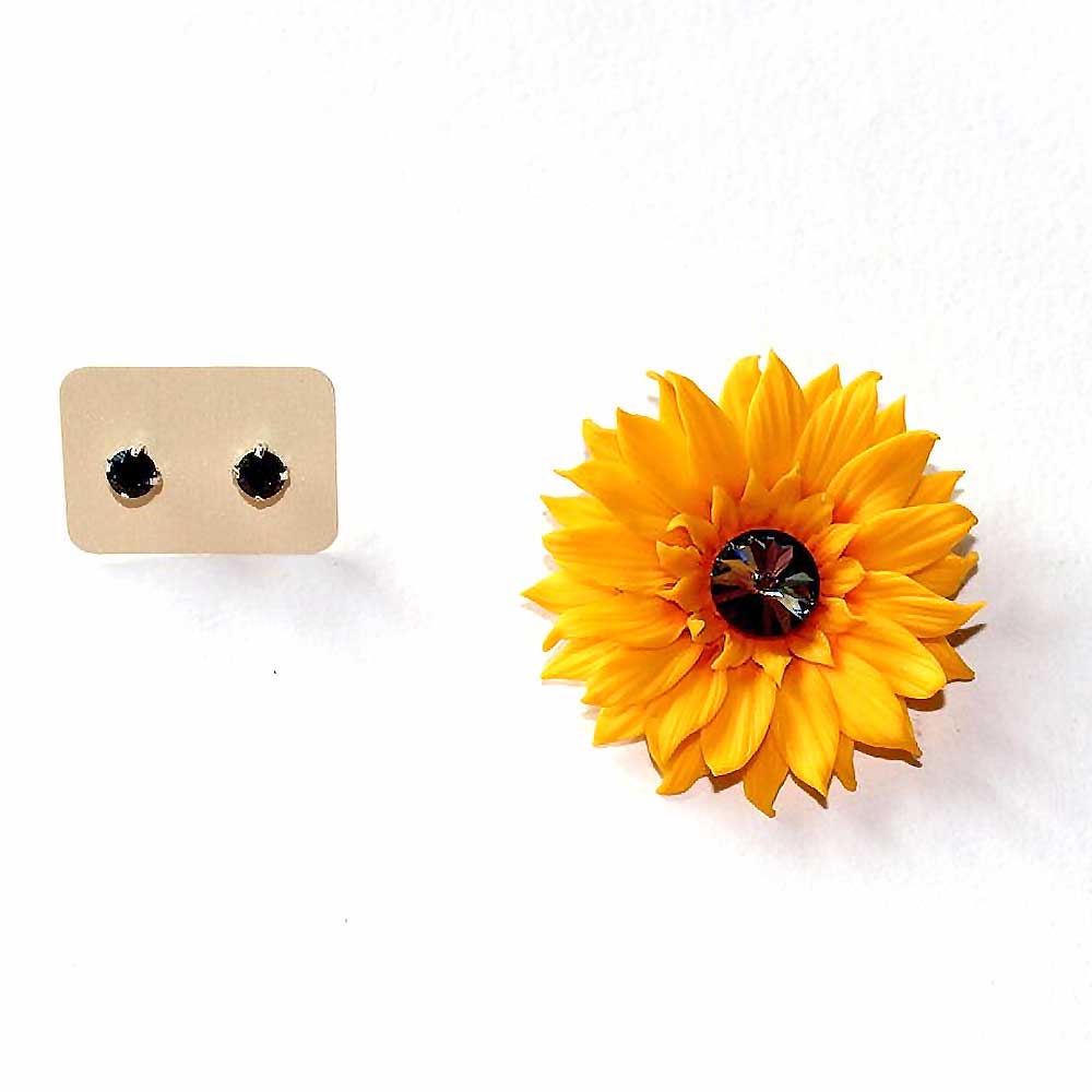 Dark Star: Sunflower Pendant & Brooch Polymer Clay.