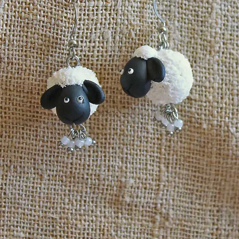 Curly Fashionistas: Sheep Earrings Polymer Clay.