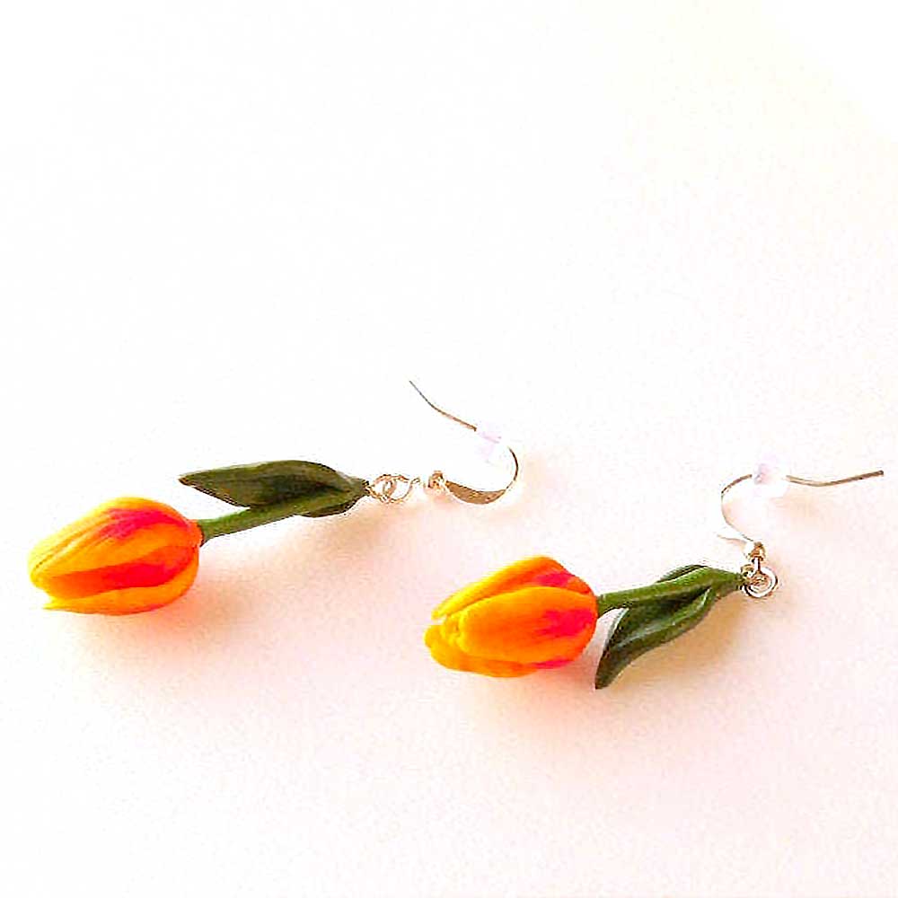 Sunny Blush: Tulip Earrings Polymer Clay.