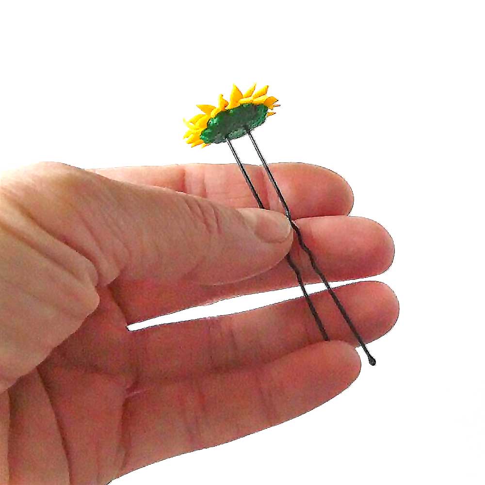 Tiny Sun : Sunflower Hairpin Polymer Clay.