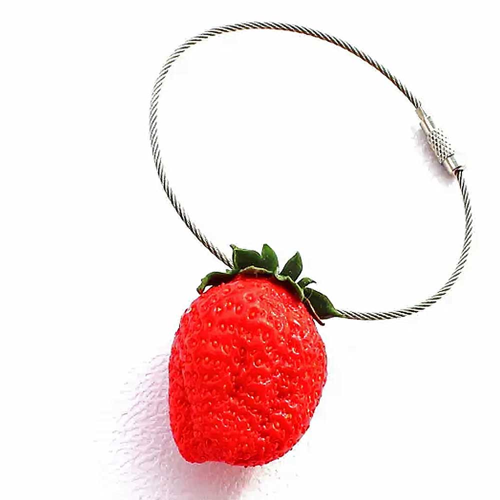 Berry Charm: Strawberry Keychain Polymer Clay.