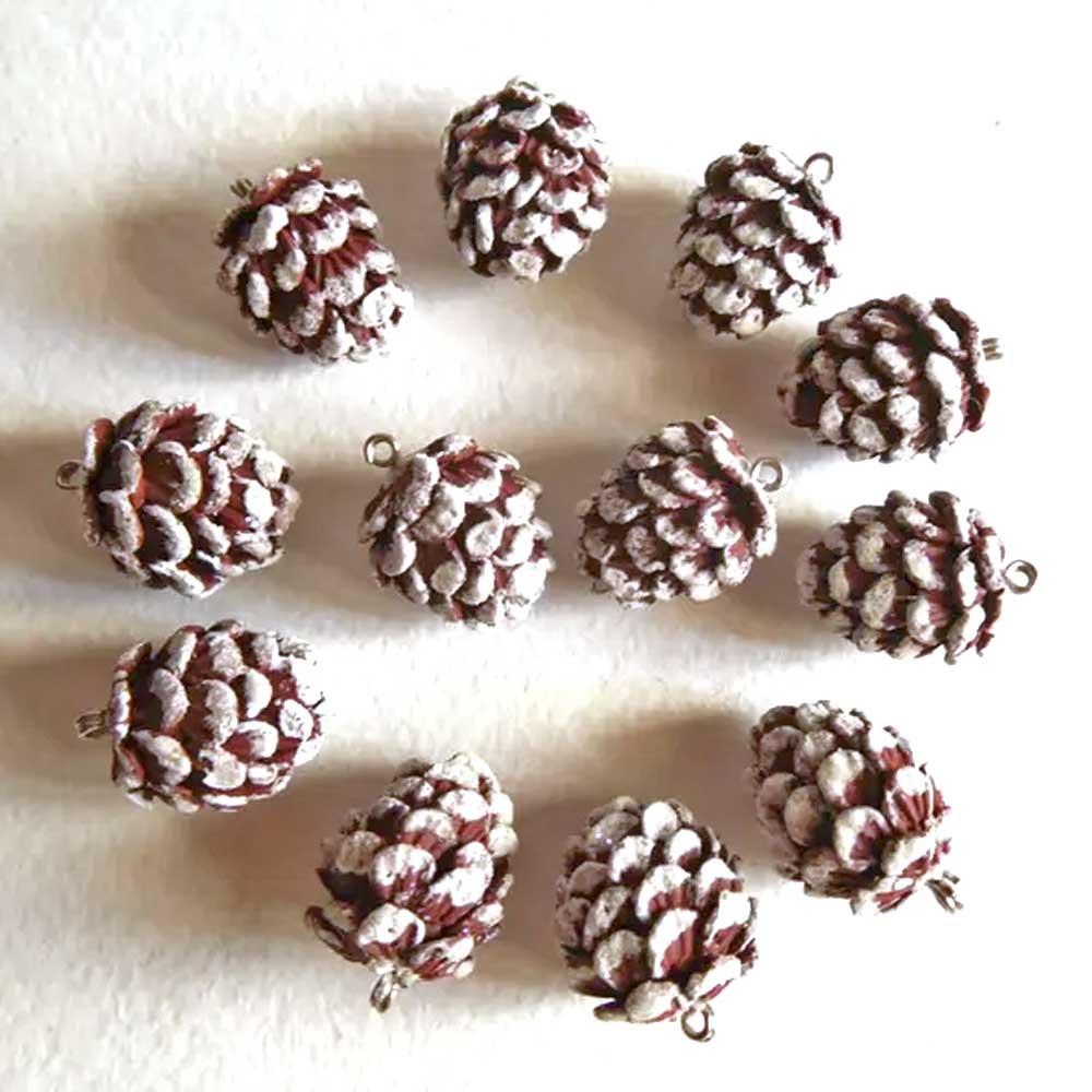 Winter Masterpiece: Pine Cones Beads Polymer Clay.