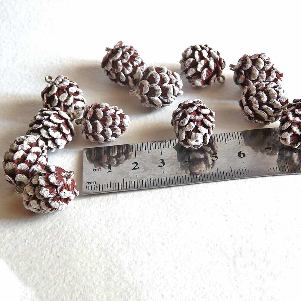 Winter Masterpiece: Pine Cones Beads Polymer Clay.