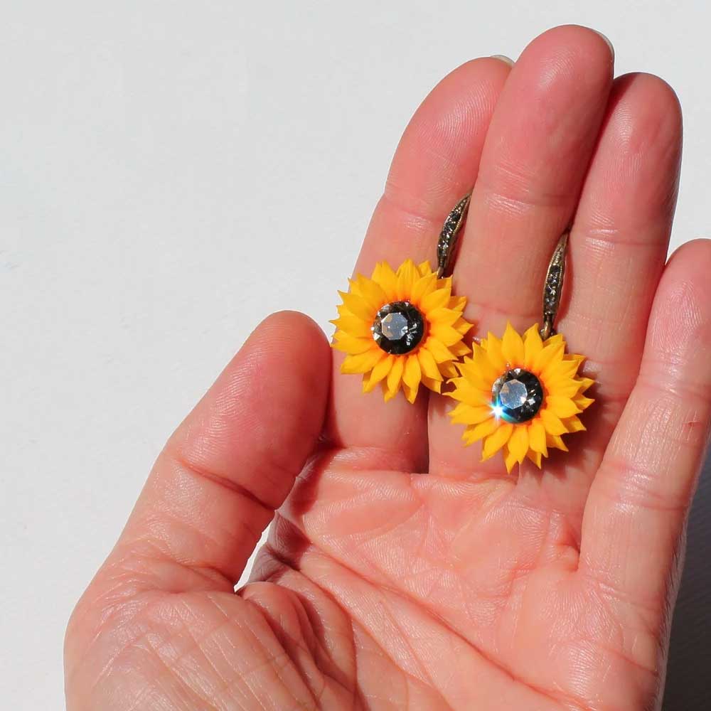 Night Shimmer: Sunflower Earrings Polymer Clay.