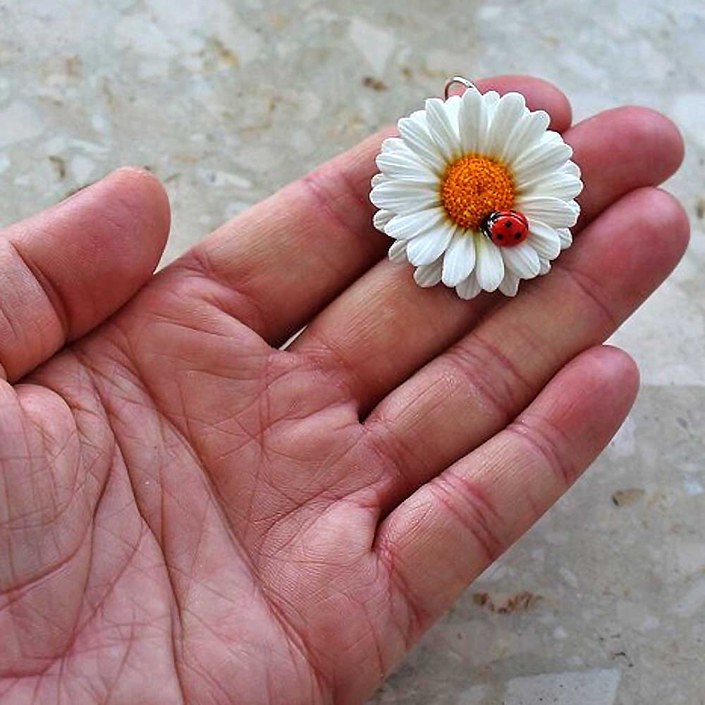 Tenderness and Love: Daisy & Ladybug Beads Polymer Clay.