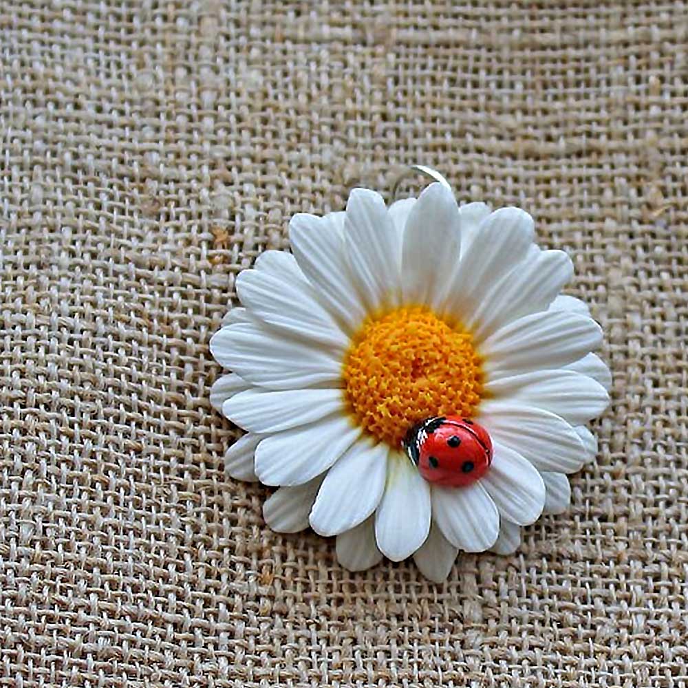 Tenderness and Love: Daisy & Ladybug Beads Polymer Clay.