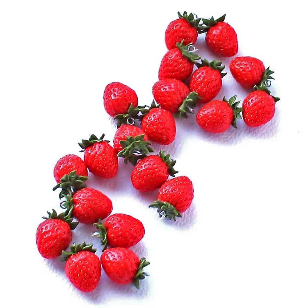 Sweet Dream: Strawberry Beads Polymer Clay.