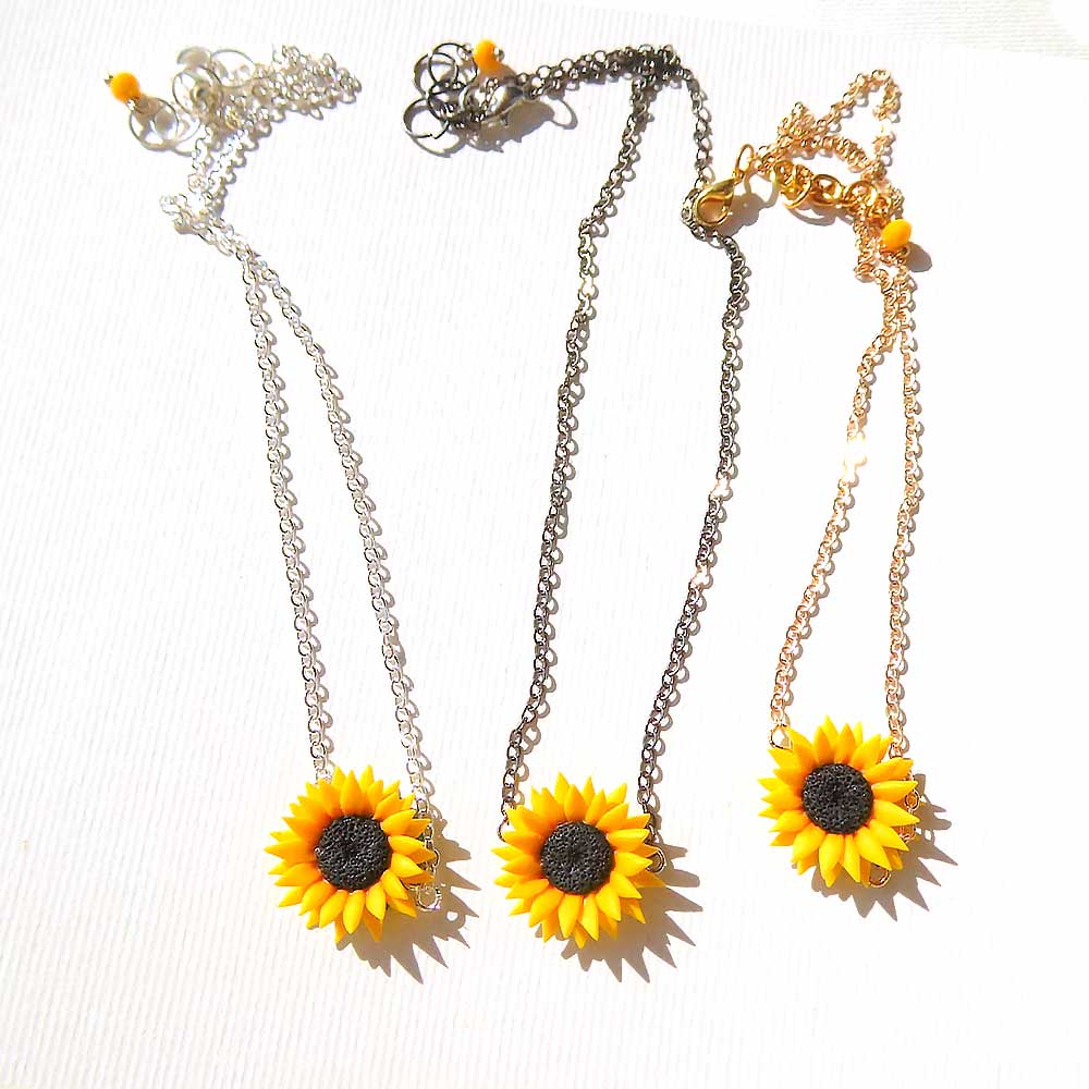 Lucky Rays: Sunflower Choker Polymer Clay.