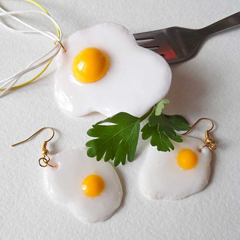 Culinary Miniature: Fried Eggs Earrings & Pendant Polymer Clay.