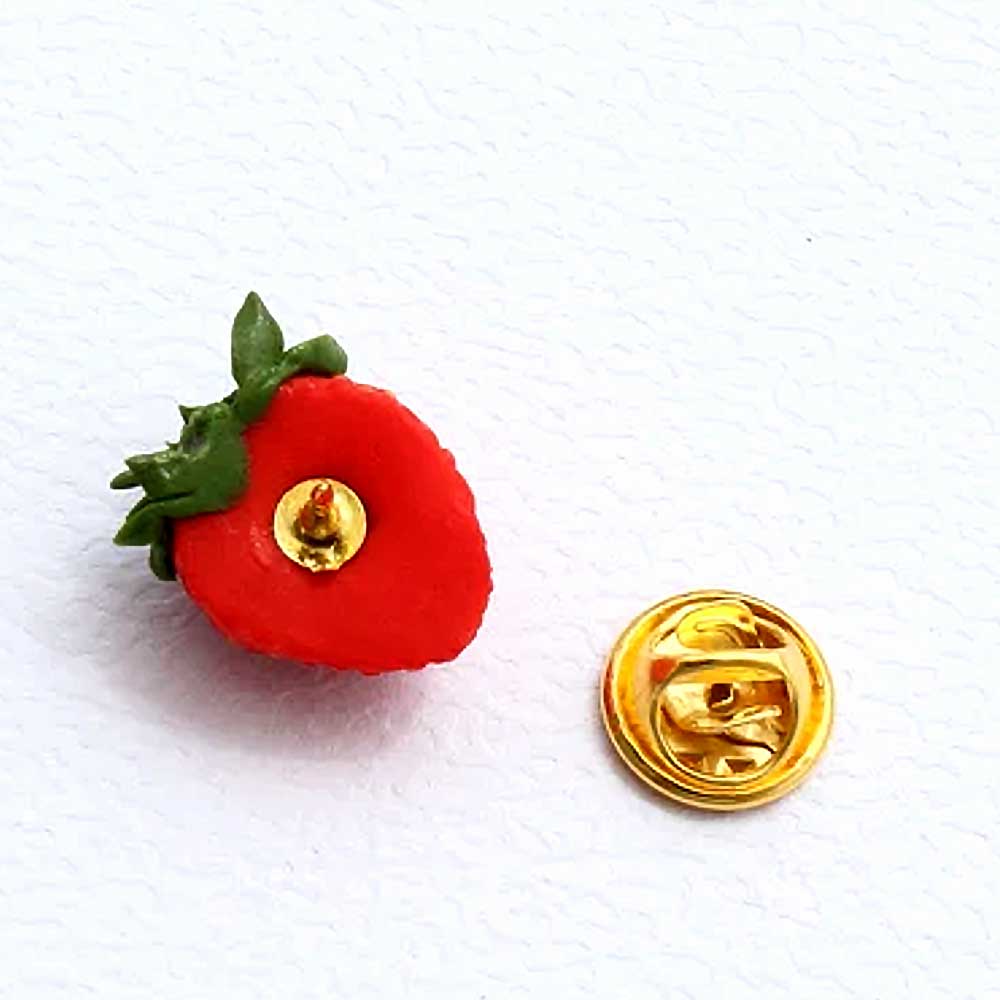 Berry Love: Strawberry Brooch Polymer Clay.