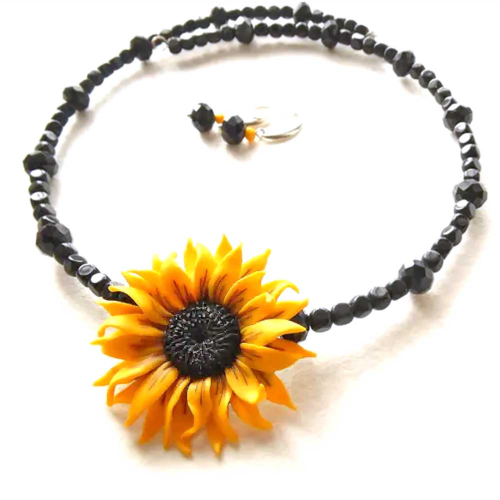 Sun Embrace: Sunflower Necklace Polymer Clay.