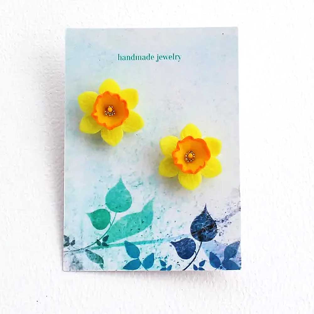 Springtime Sparkle: Daffodil Earrings Polymer Clay.