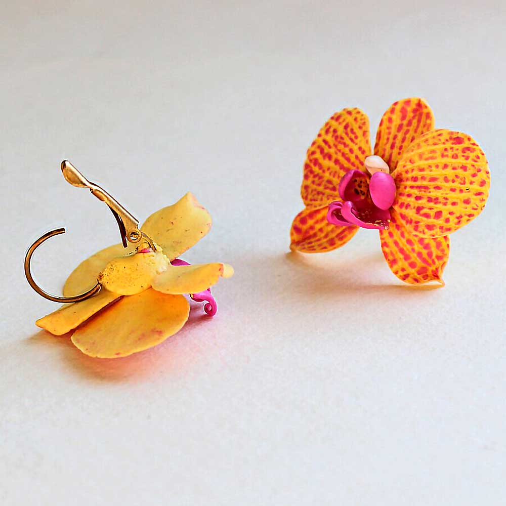 Flower Queen: Orchid Earrings Polymer Clay.