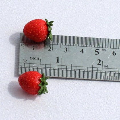 Flavor Explosion : Strawberry Earrings Polymer Clay.