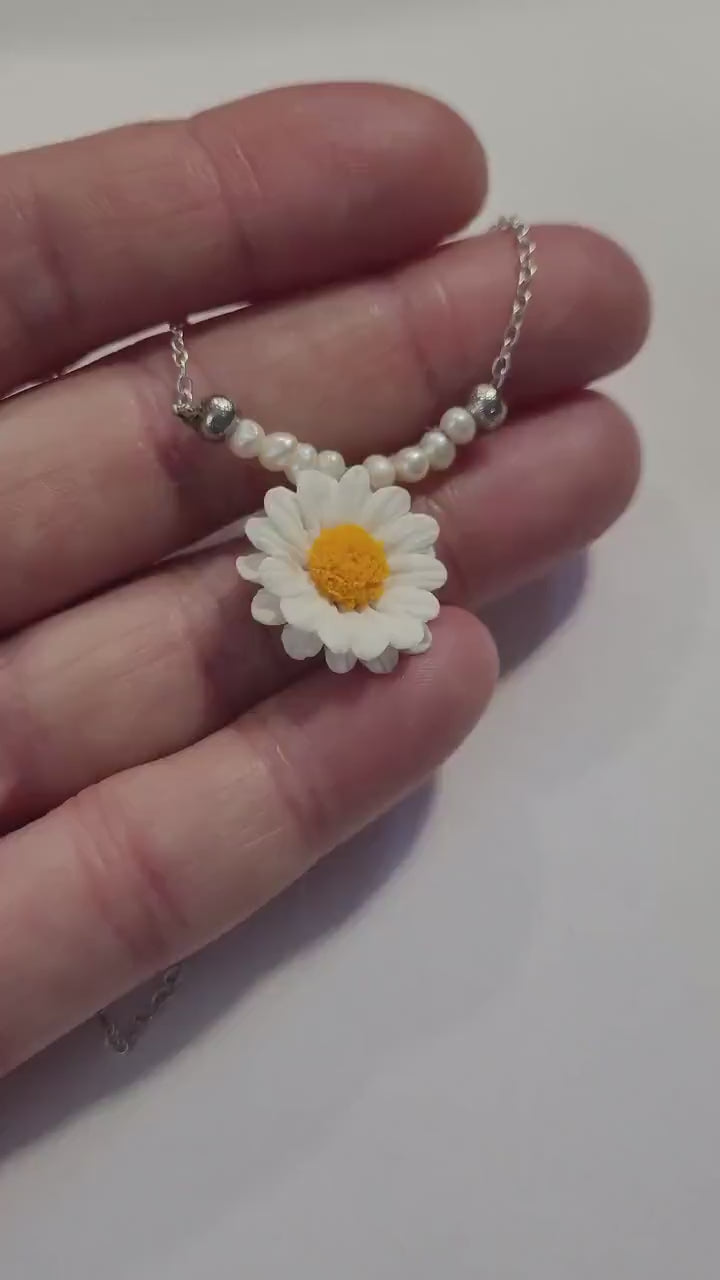 Pearl Dew: Daisy Necklace Polymer Clay.