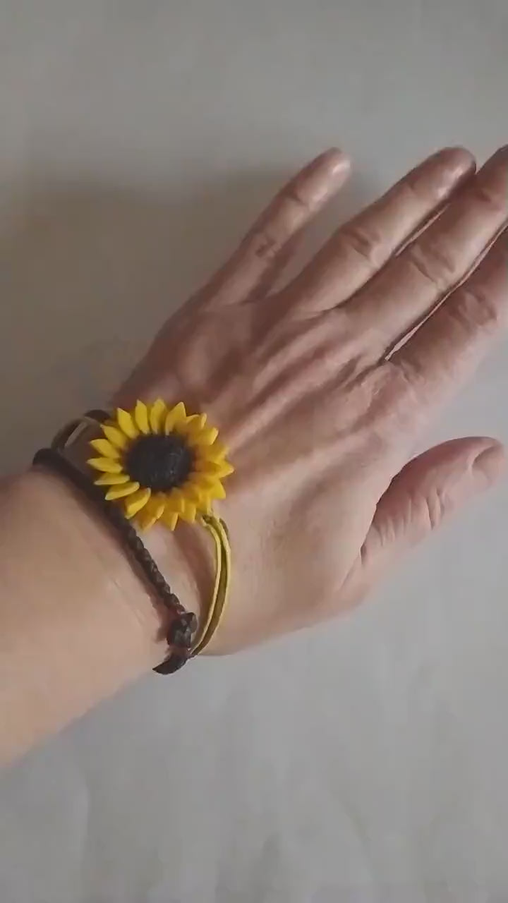 Gentle Touch: Sunflower Bracelet Polymer Clay.