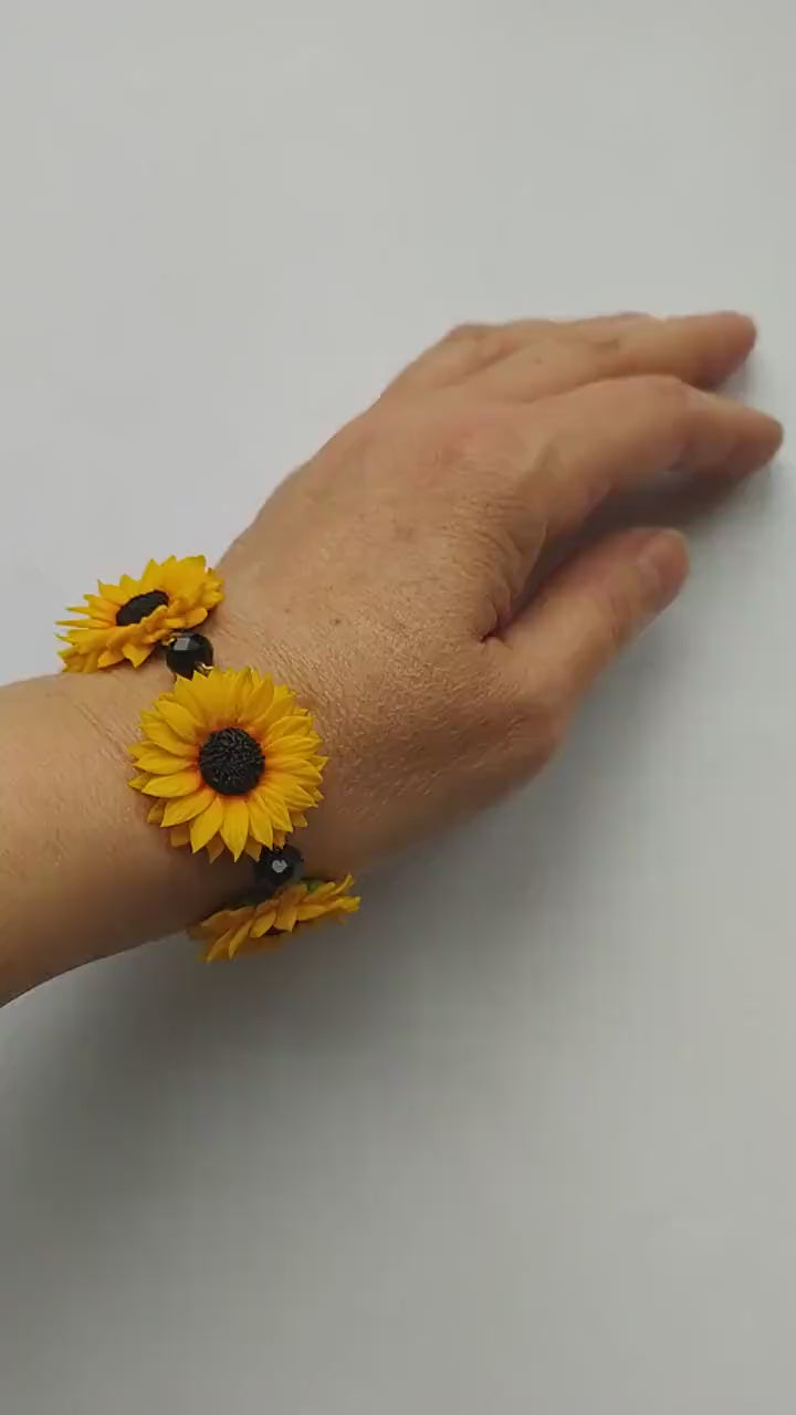 Summer on Wrist: Sunflower Bracelet Polymer Clay.