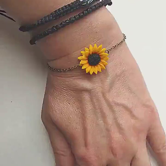 Happiness in every petal: Sunflower Bracelet Polymer Clay.