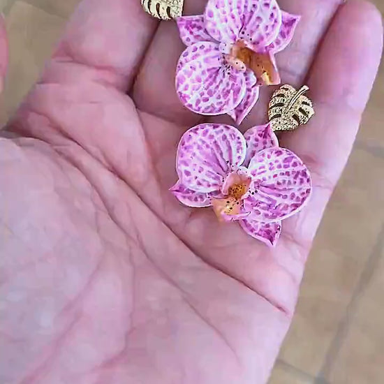 Blossoming Fantasy : Orchid Earrings Polymer Clay.