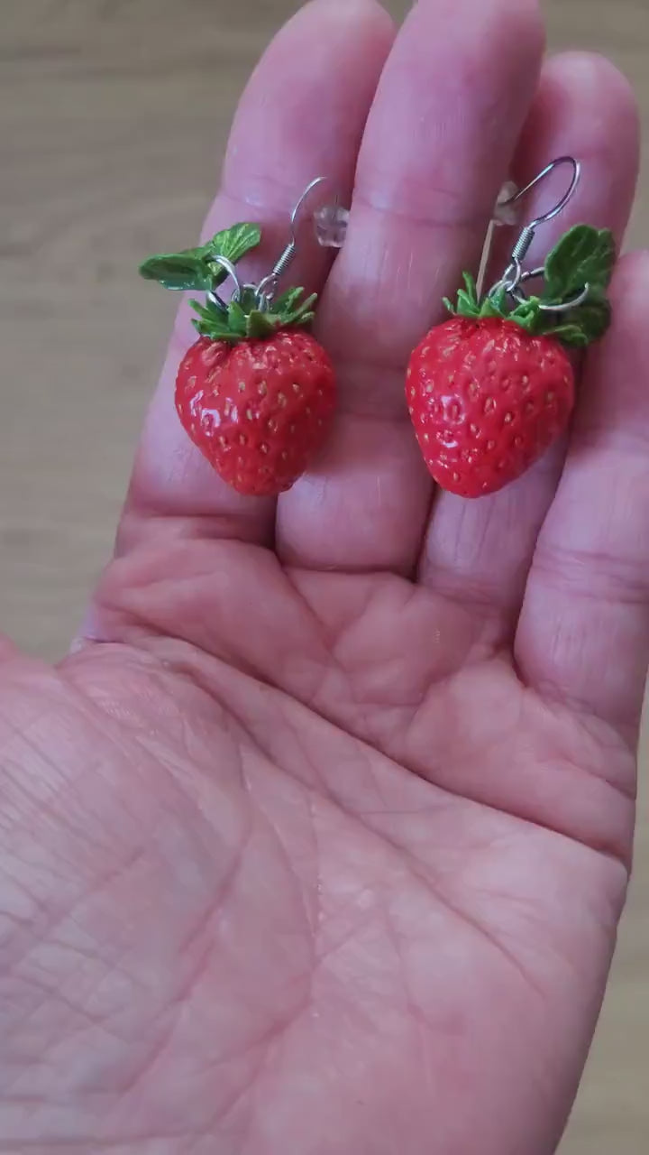 Summer Yummies: Strawberry Earrings Polymer Clay.