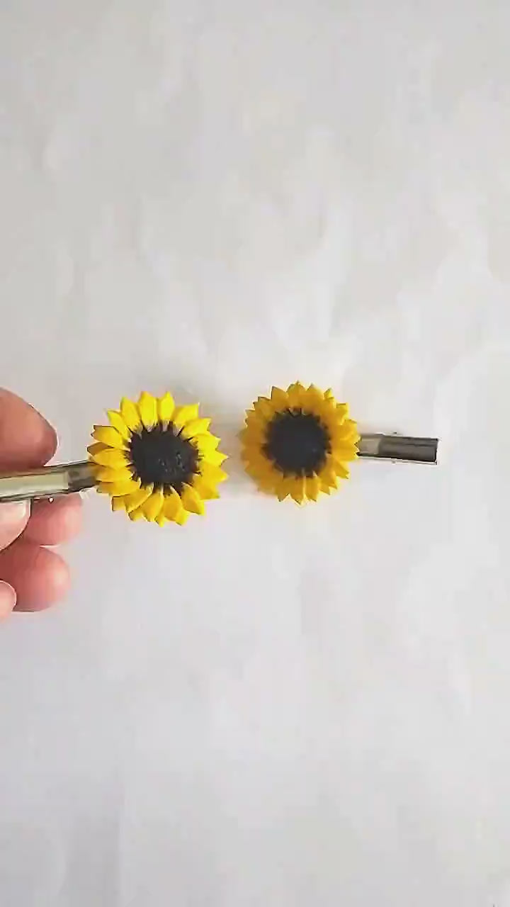 Sunshine in Your Hair: Sunflower Barrette Poymer Clay.