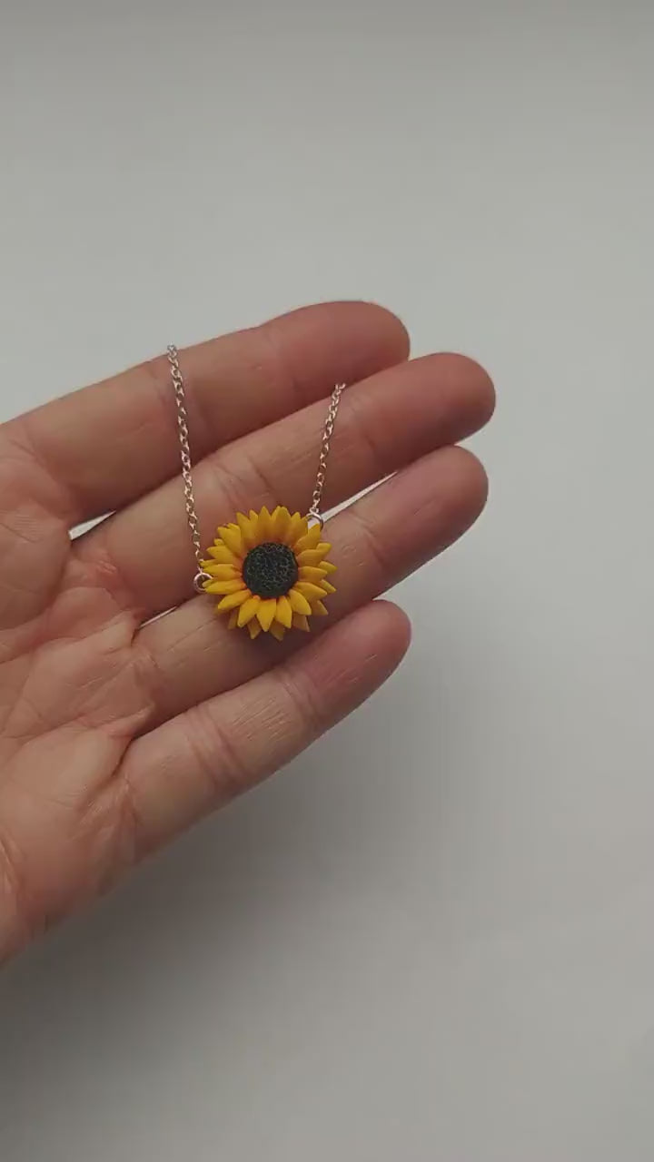 Lucky Rays: Sunflower Choker Polymer Clay.