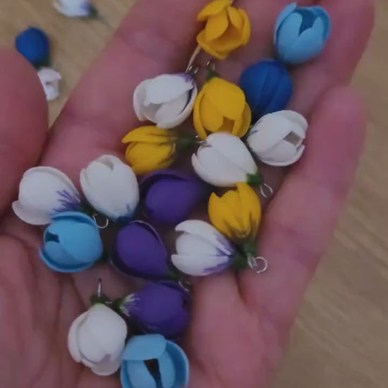 Flower Fantasy: Crocus Beads Polymer Clay.