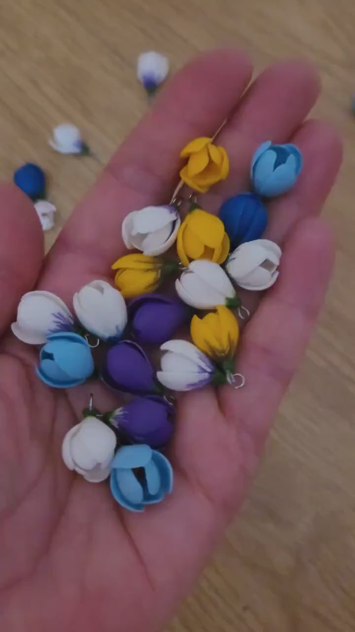 Flower Fantasy: Crocus Beads Polymer Clay.