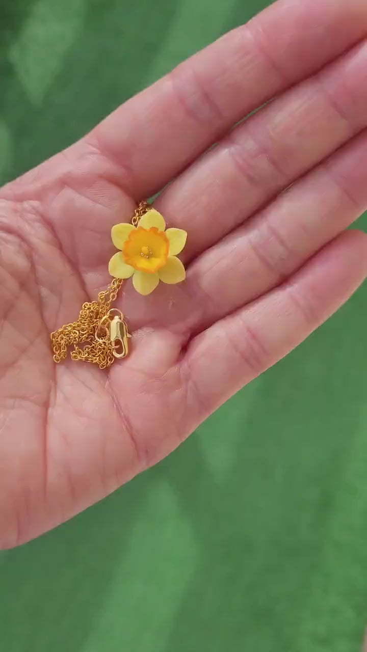 Spring Glow: Daffodil Necklace Polymer Clay.