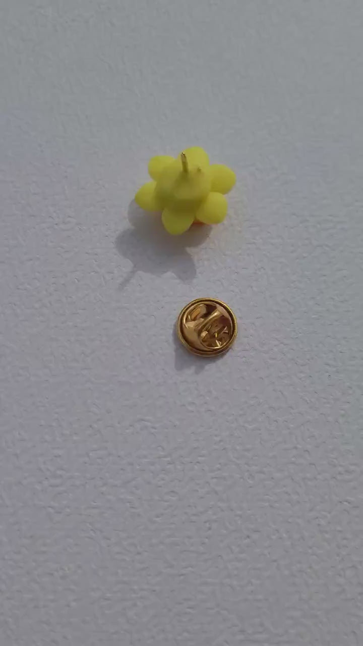 Spring's Promises: Daffodil Pin Polymer Clay.