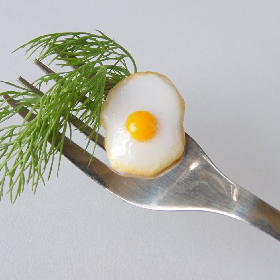 Breakfast Bling: Fried Eggs Ring Polymer Clay.