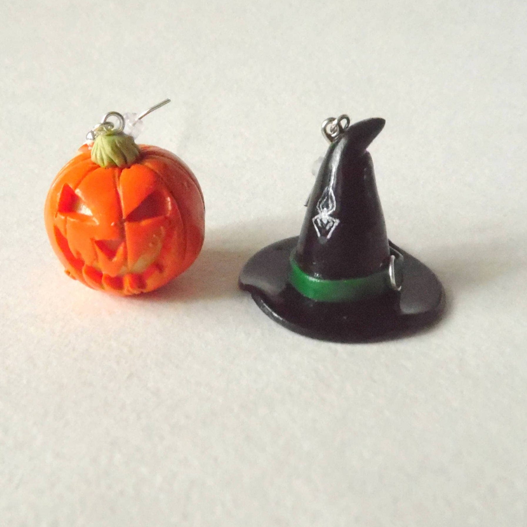 Halloween Polymer Clay Earrings: Pumpkin & Witch Hat Duo.