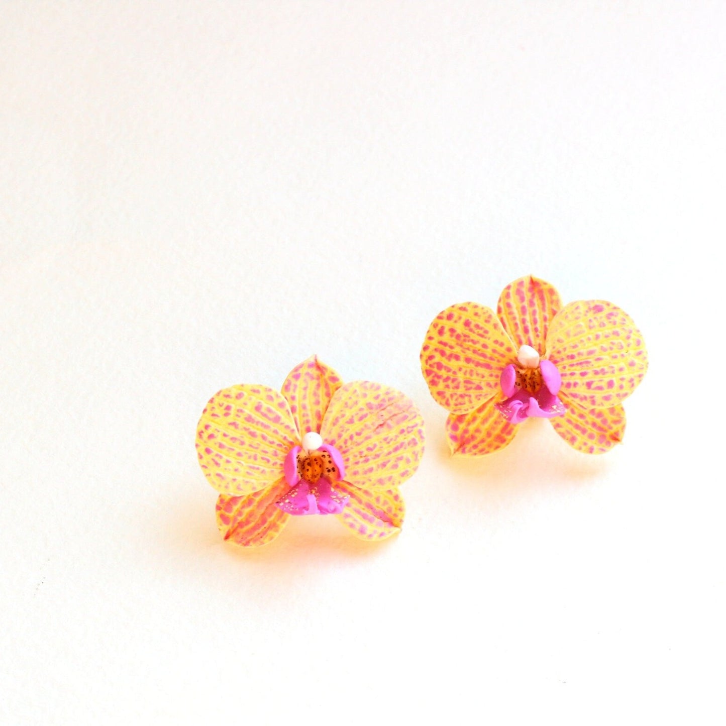 Flower Queen: Orchid Earrings Polymer Clay.