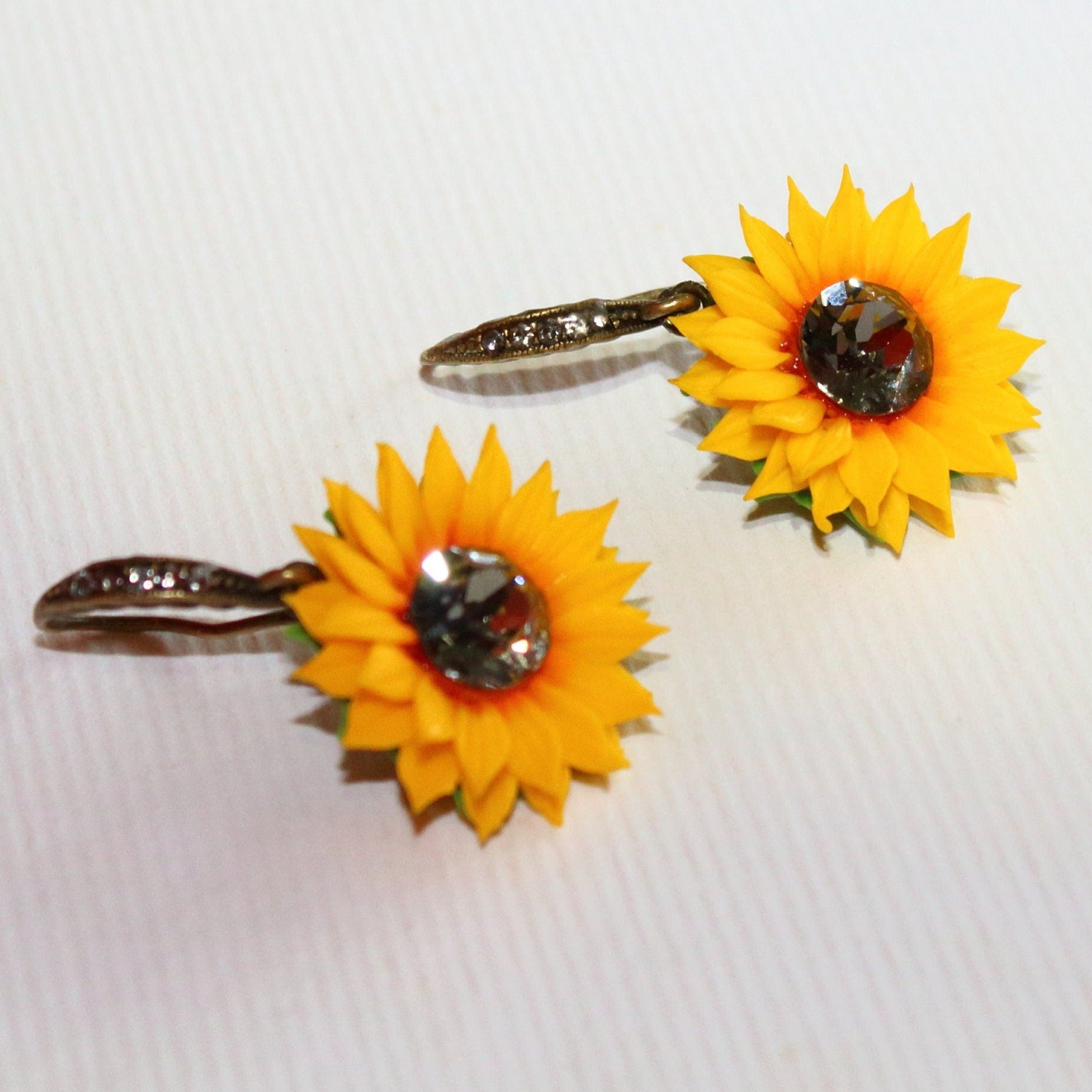 Night Shimmer: Sunflower Earrings Polymer Clay.