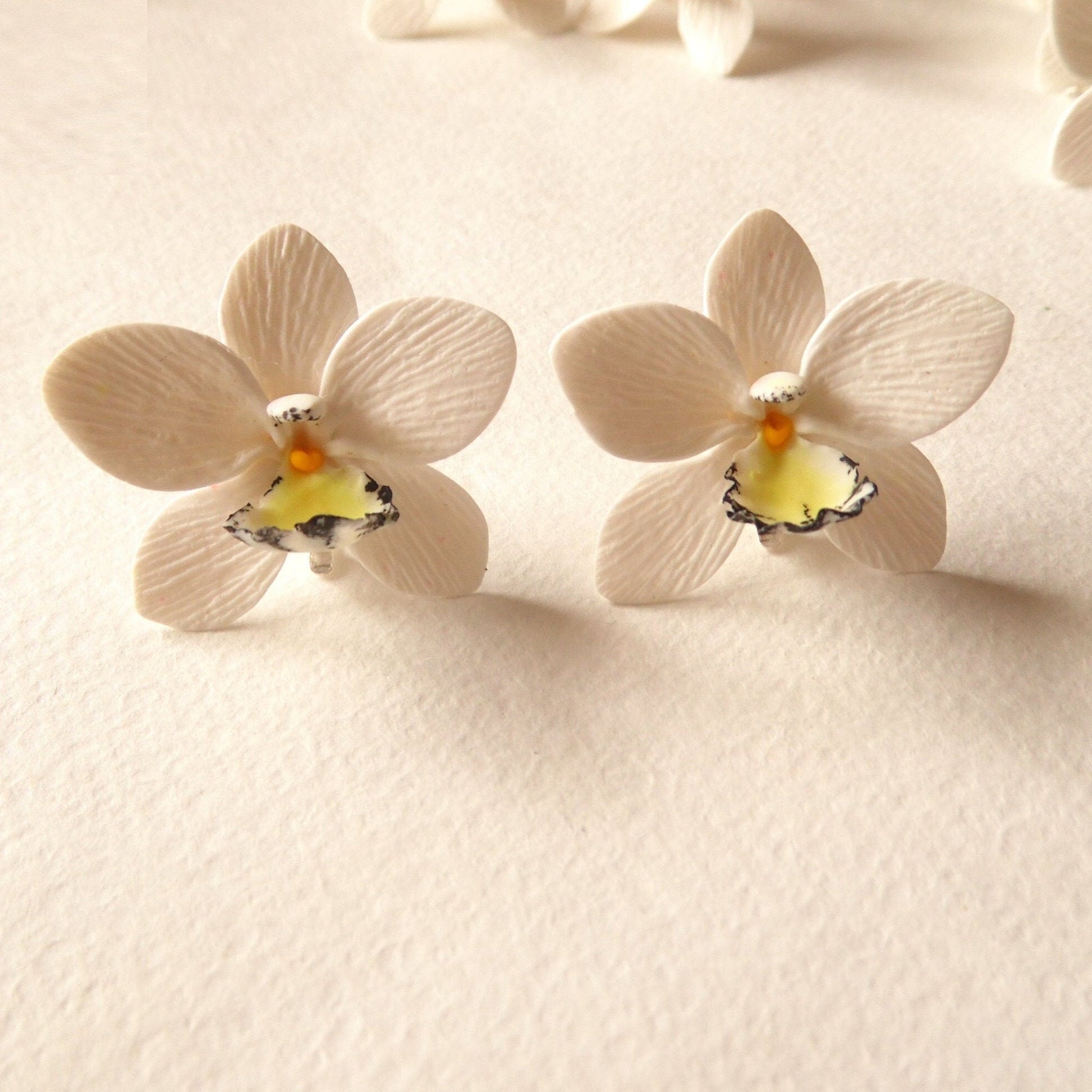 Dream Petals: Orchid Earrings Polymer Clay.