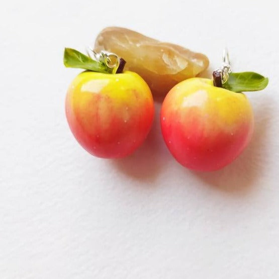 Juicy Things: Apple Earrings Polymer Clay.