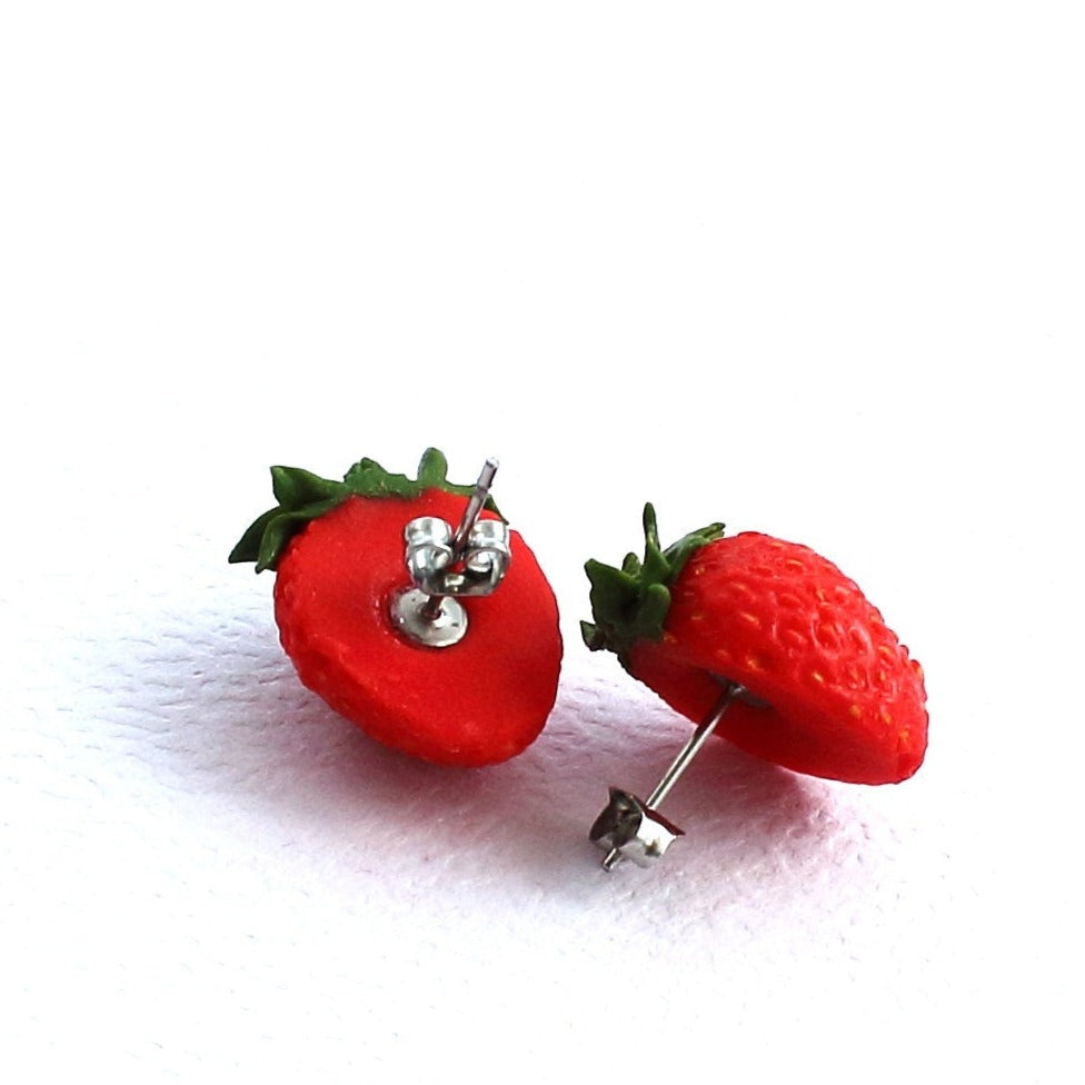 Flavor Explosion : Strawberry Earrings Polymer Clay.