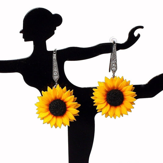 Sunshine Smile: Sunflower Earrings Polymer Clay.