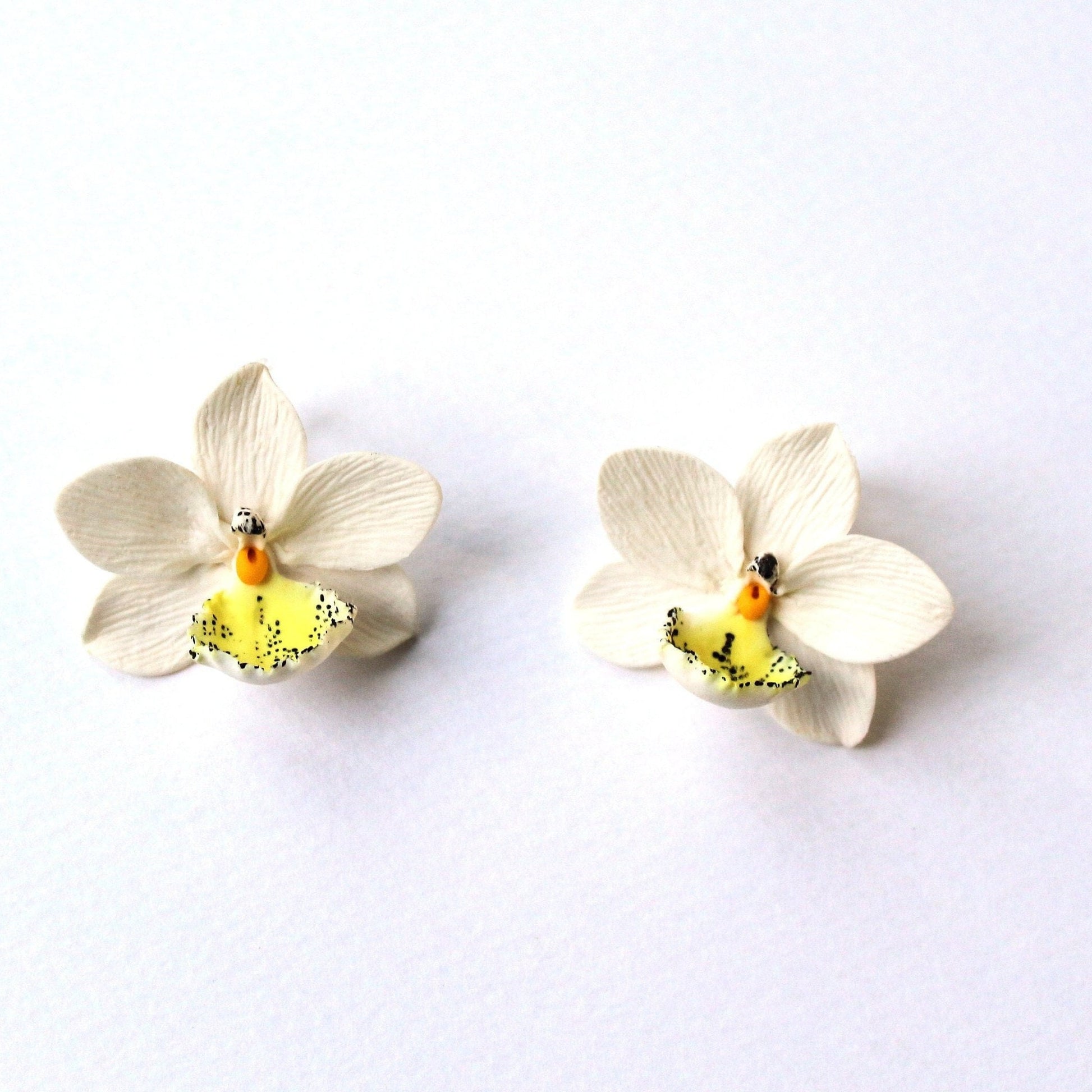 Dream Petals: Orchid Earrings Polymer Clay.